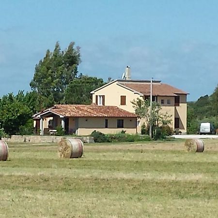 マッサ・マリッティマ Agriturismo Podere La Cascataヴィラ エクステリア 写真