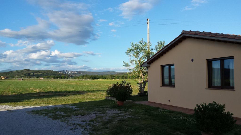 マッサ・マリッティマ Agriturismo Podere La Cascataヴィラ エクステリア 写真