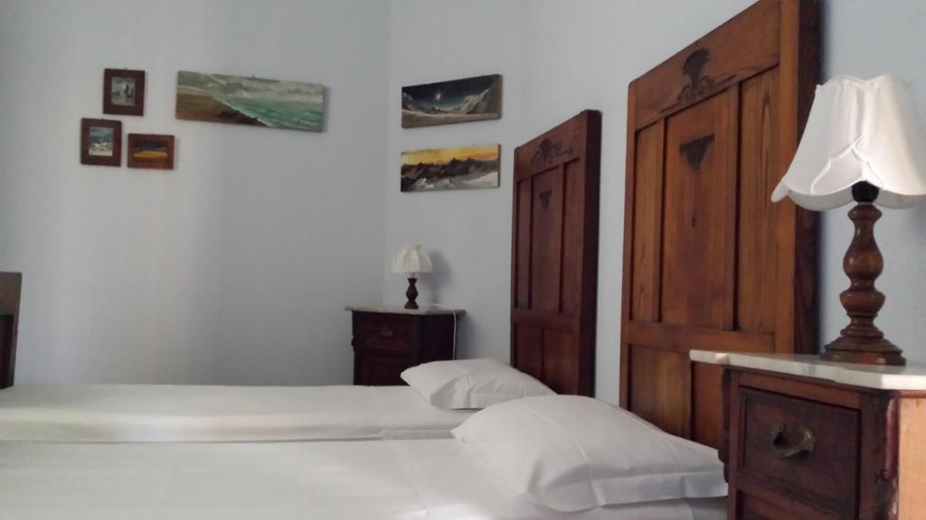 マッサ・マリッティマ Agriturismo Podere La Cascataヴィラ エクステリア 写真